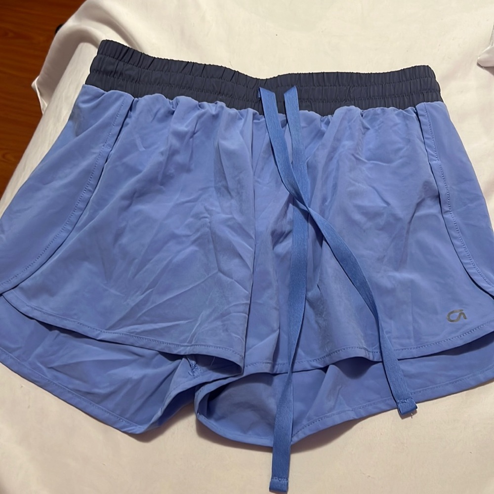 Gap shorts